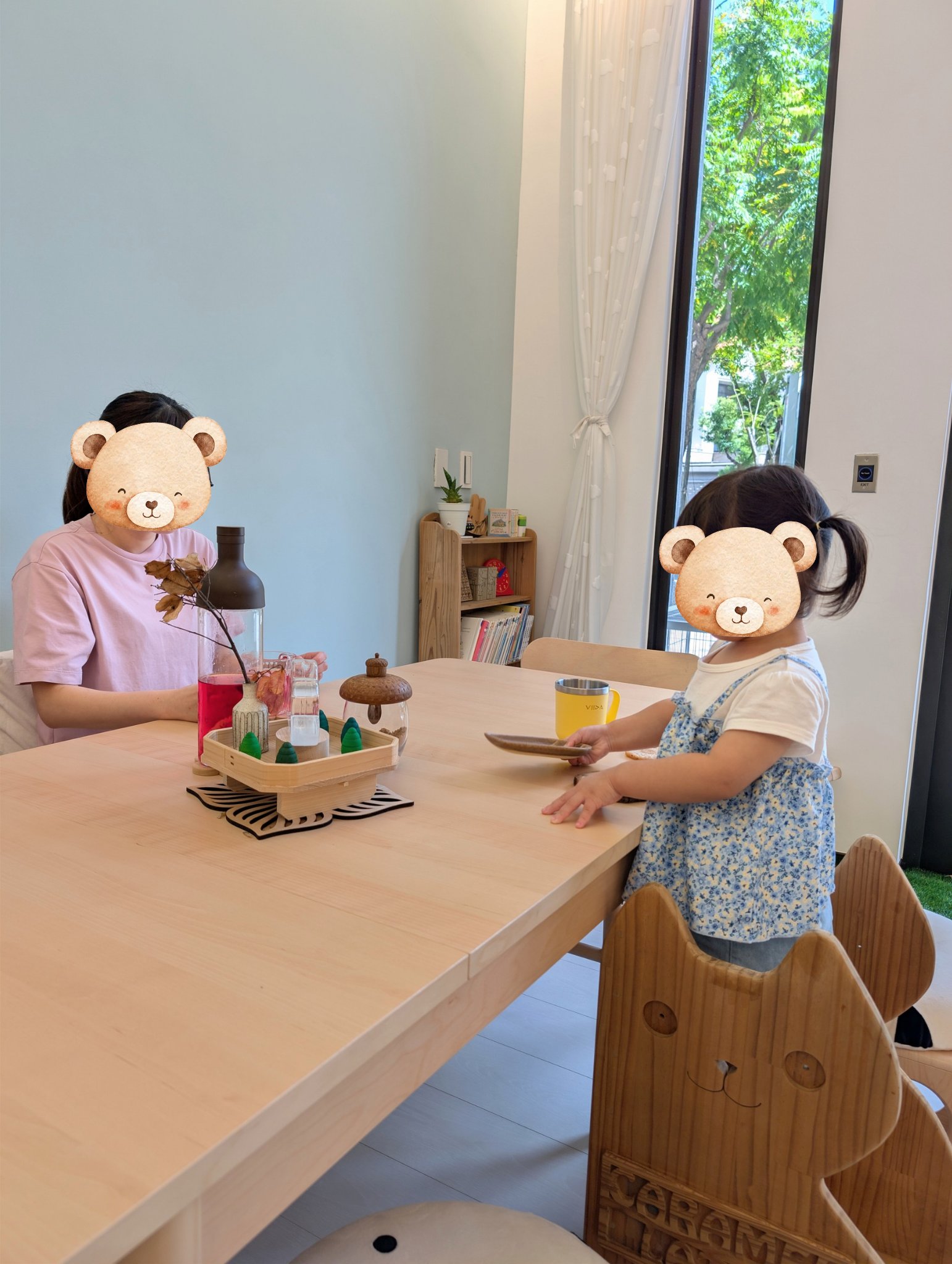 play with me moment mom and daughter time afternoon tea nature made organic dried fruit quality life toddler lounge