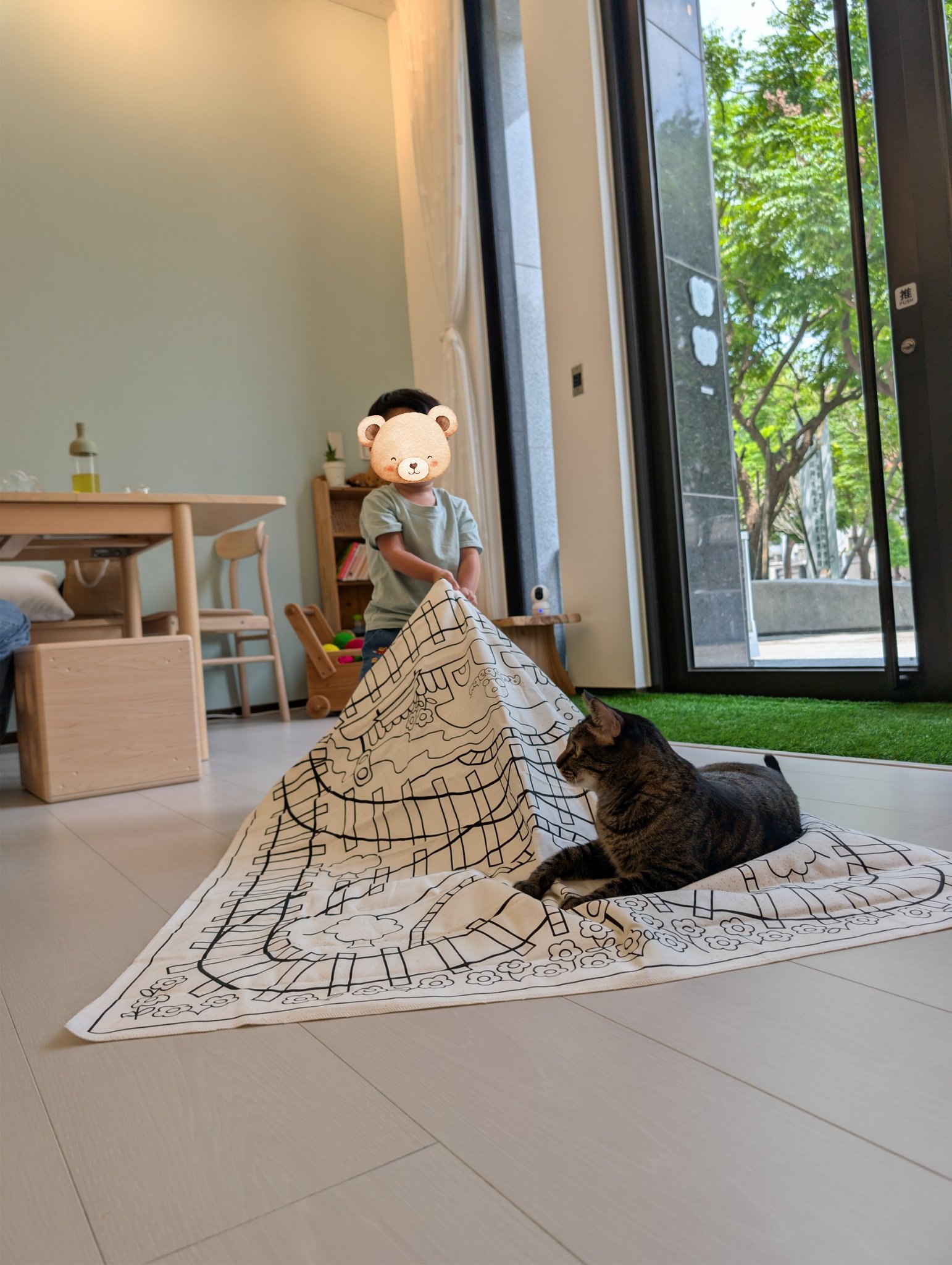 play with me moment open ended play imaginative play enveloping schema cause and effect cat lover friendship toddler
